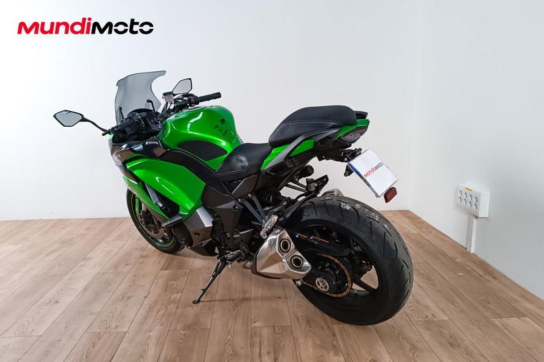 Motorbike image 7