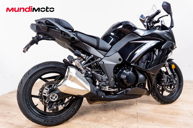Motorbike image 2