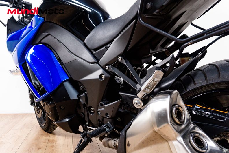 Motorbike image 8
