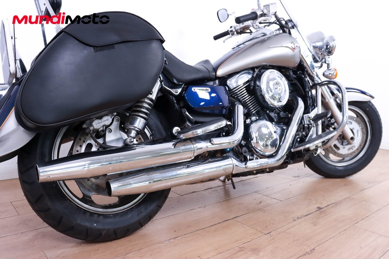 Motorbike image 3