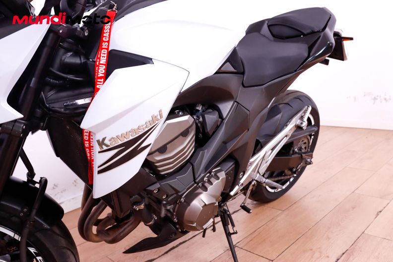 Motorbike image 8