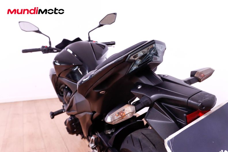 Motorbike image 9