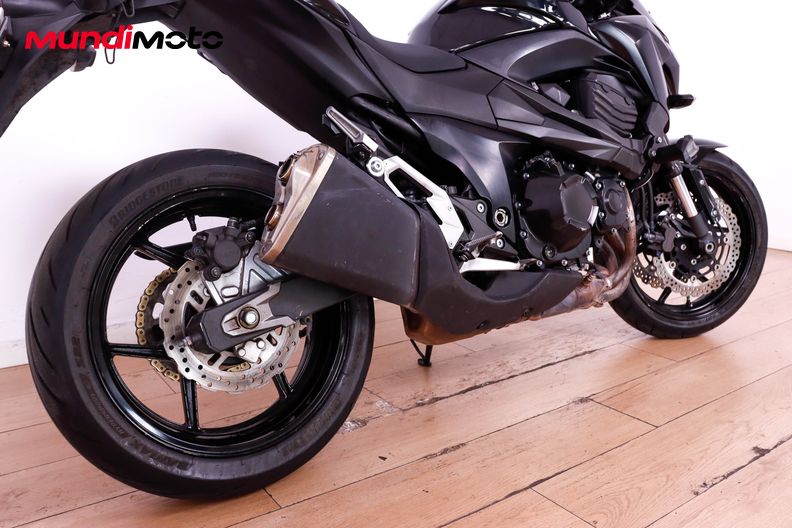 Motorbike image 3