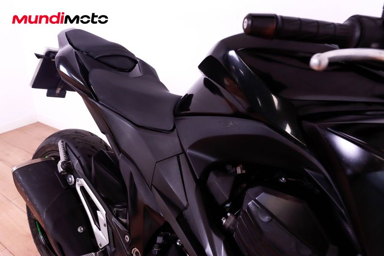 Motorbike image 13