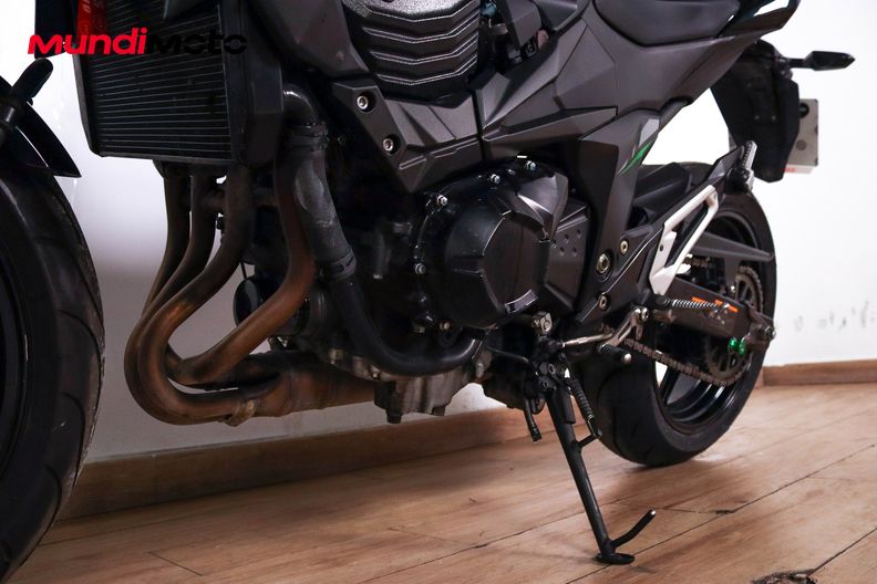 Motorbike image 8