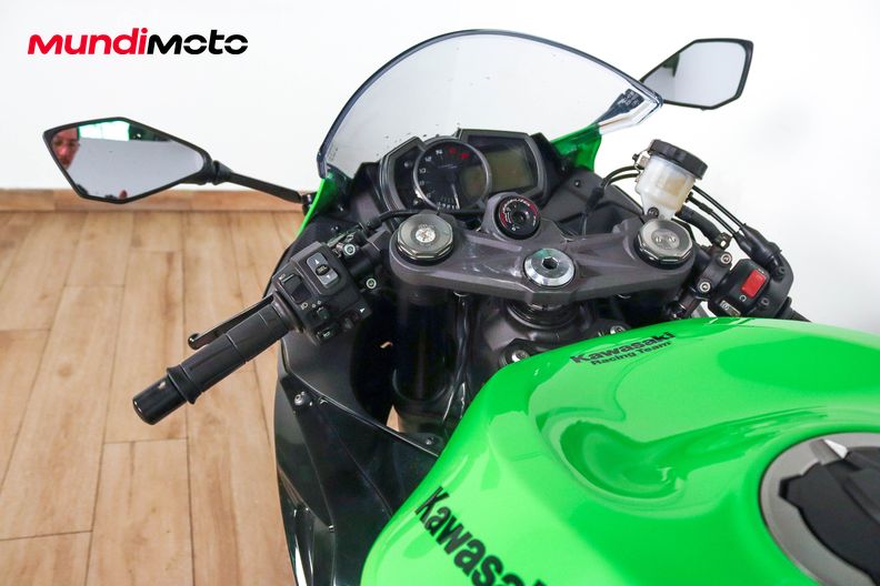 Motorbike image 10