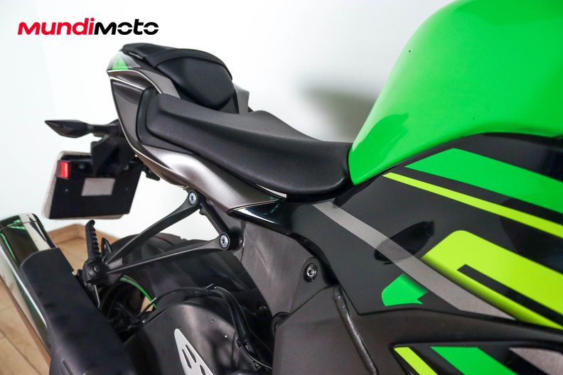 Motorbike image 13