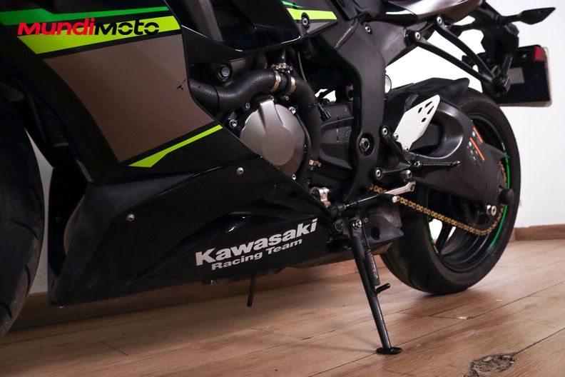 Motorbike image 8