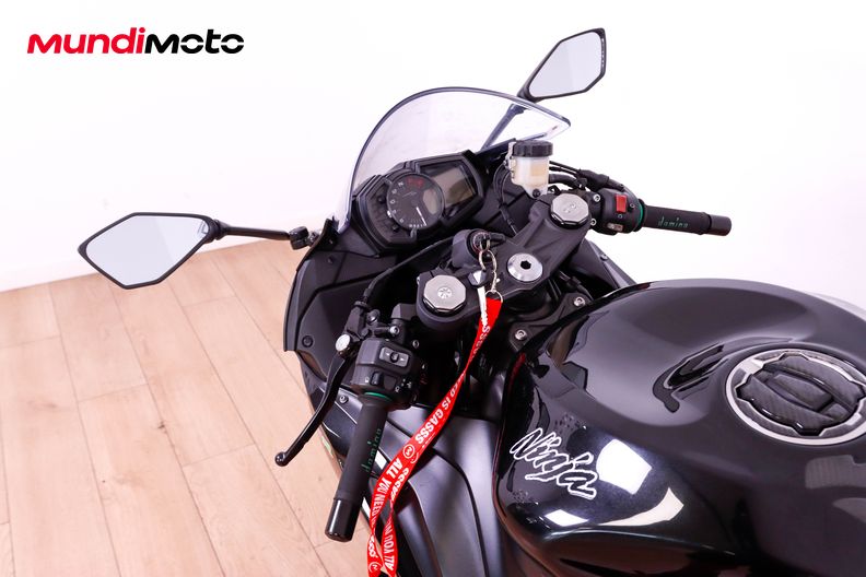 Motorbike image 10