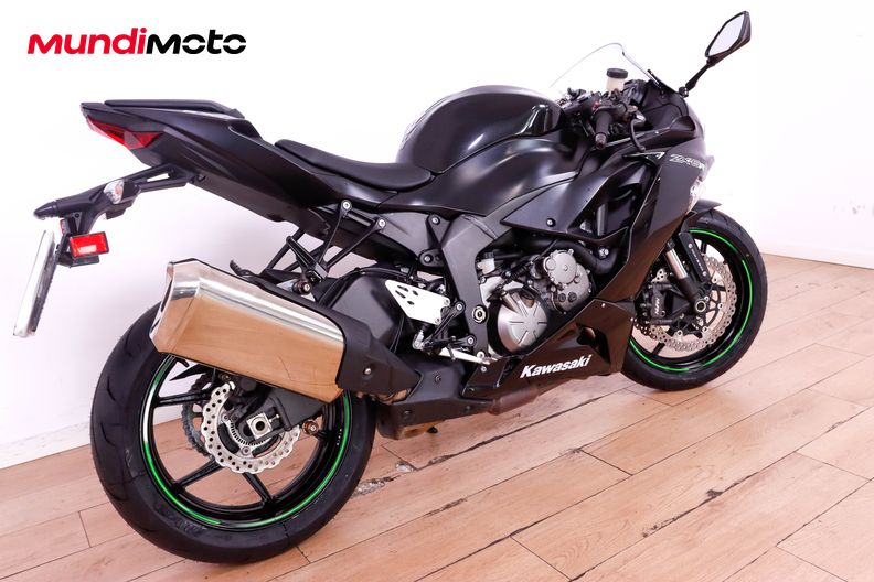 Motorbike image 2