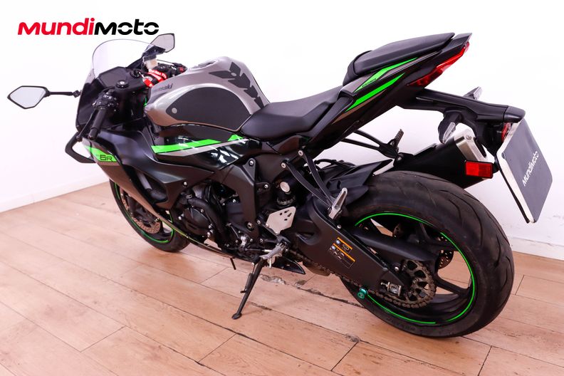 Motorbike image 6