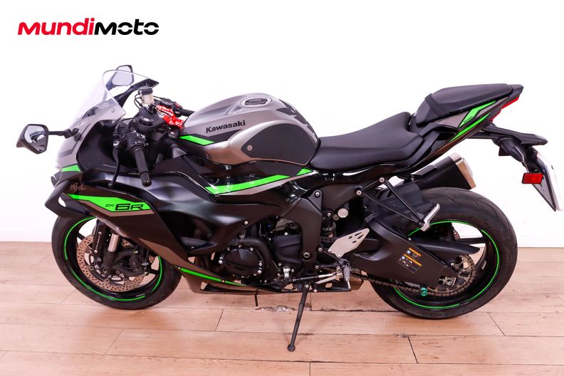 Motorbike image 5