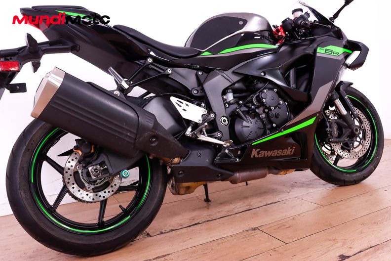 Motorbike image 3