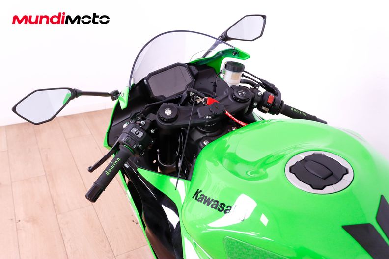Motorbike image 10