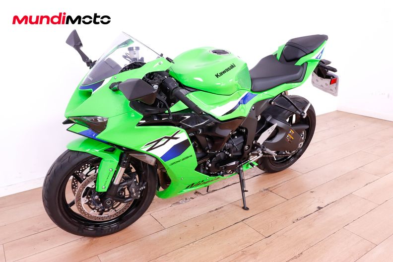 Motorbike image 7