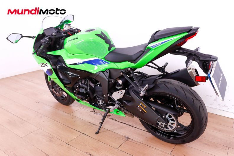 Motorbike image 6