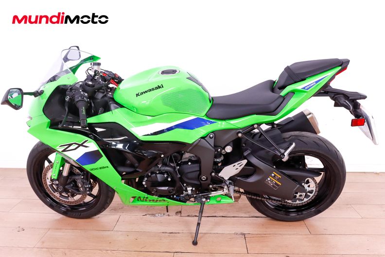 Motorbike image 5