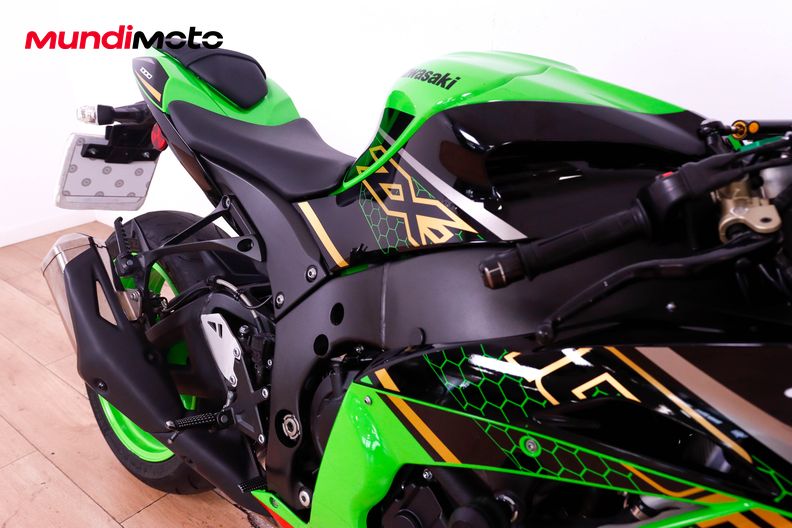 Motorbike image 13