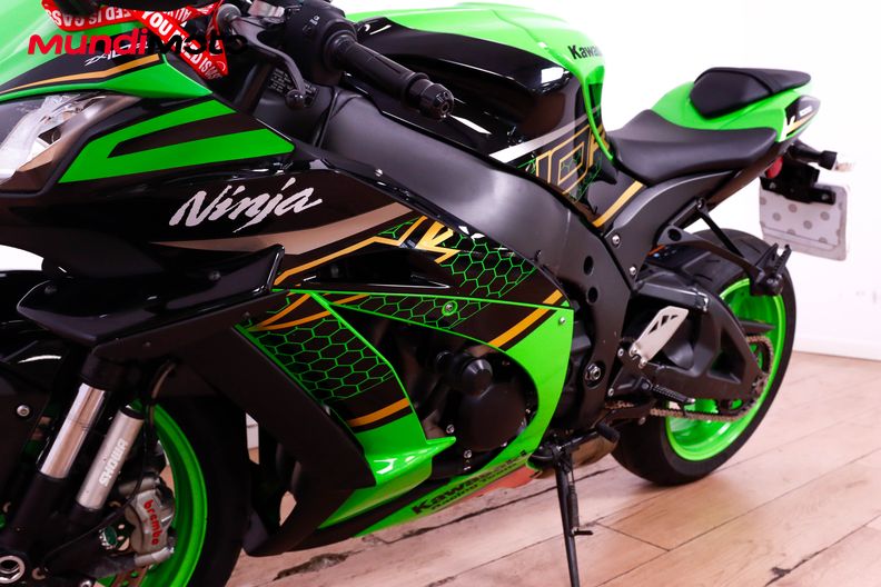 Motorbike image 8