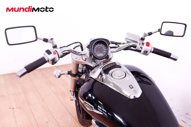 Motorbike image 10