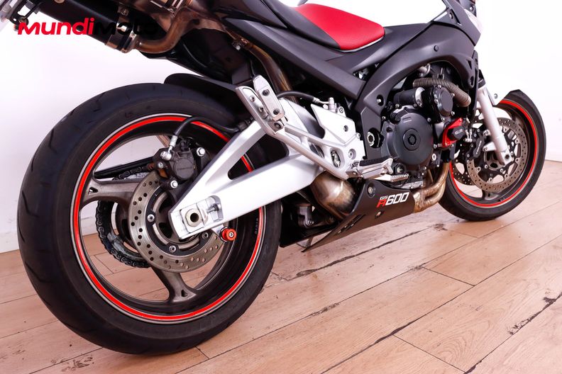 Motorbike image 3