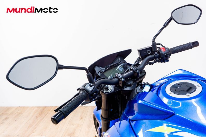 Motorbike image 10