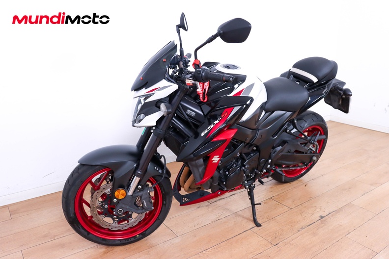 Motorbike image 7