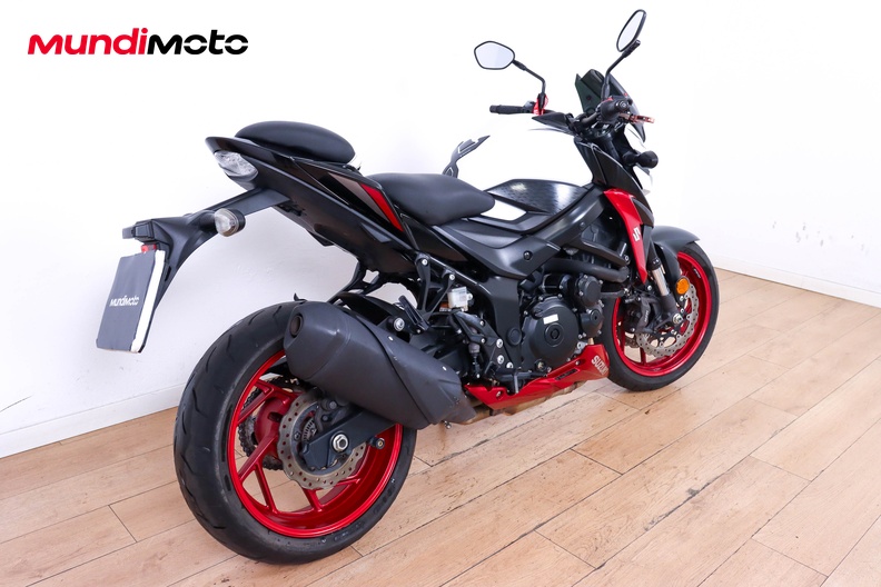 Motorbike image 2