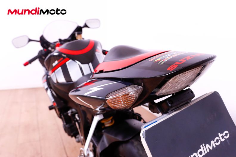Motorbike image 9