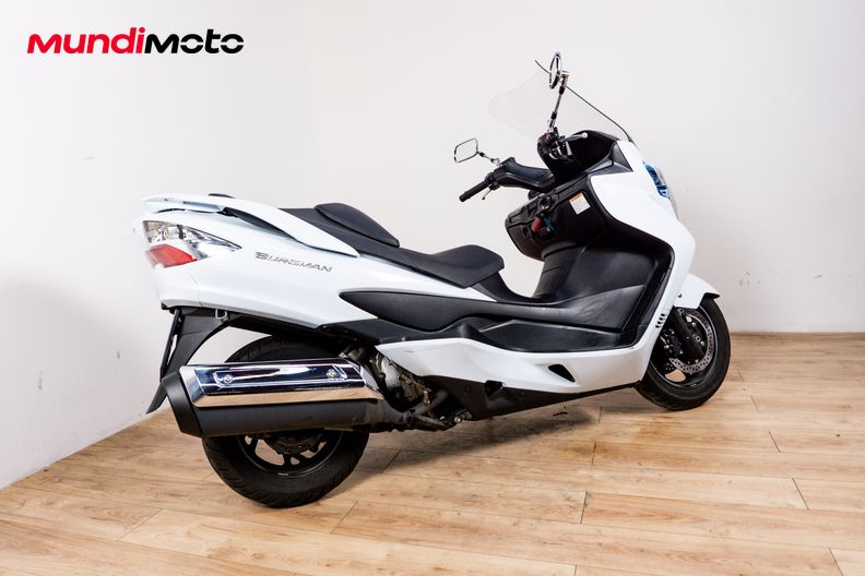 Motorbike image 2