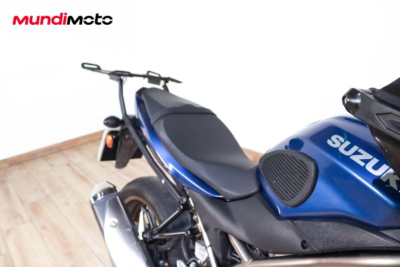 Motorbike image 12