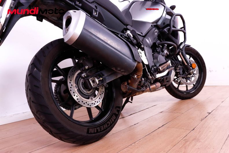 Motorbike image 3
