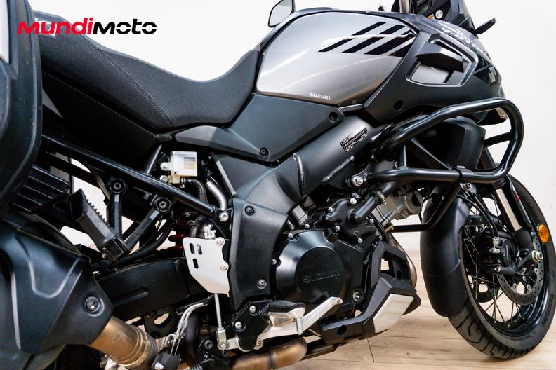 Motorbike image 3