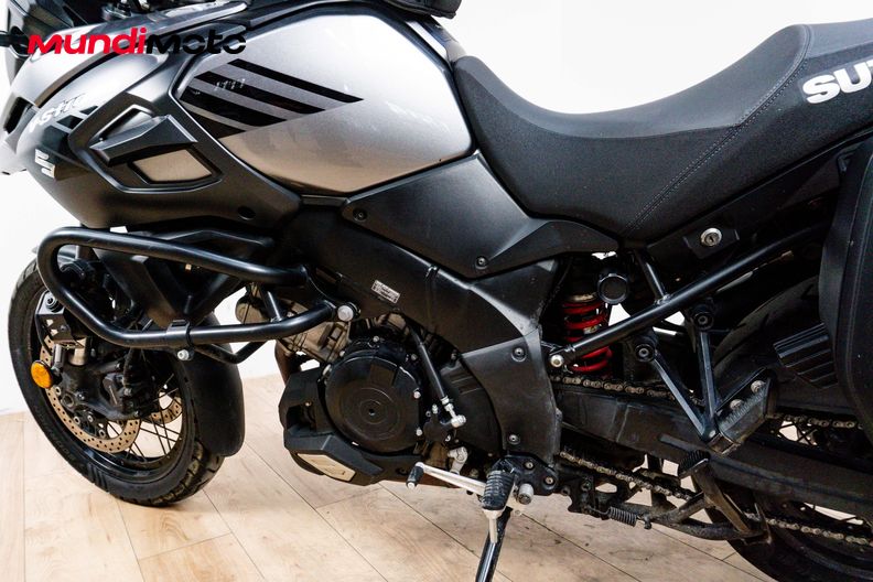 Motorbike image 8