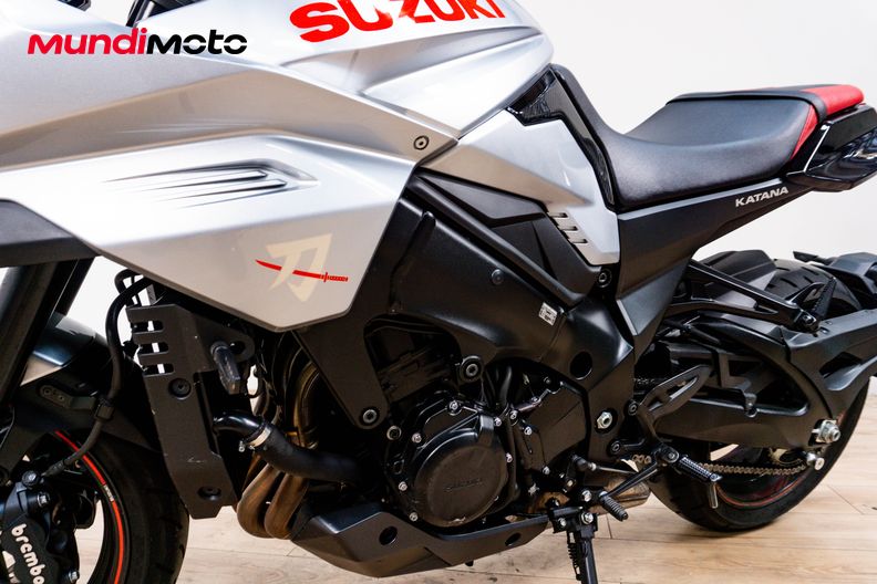 Motorbike image 9