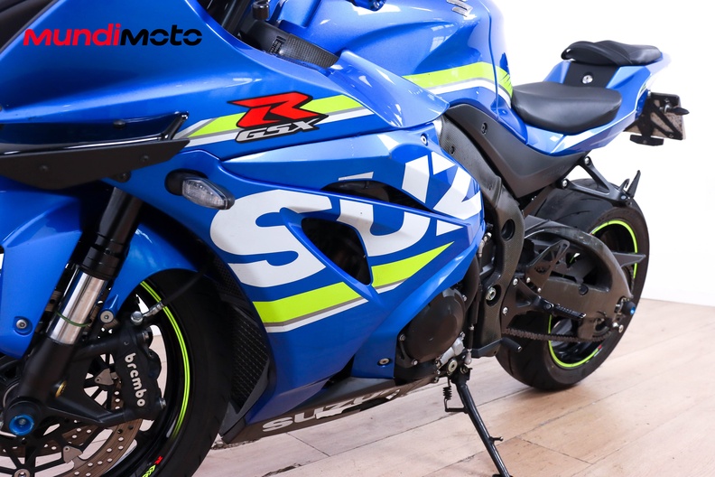 Motorbike image 9