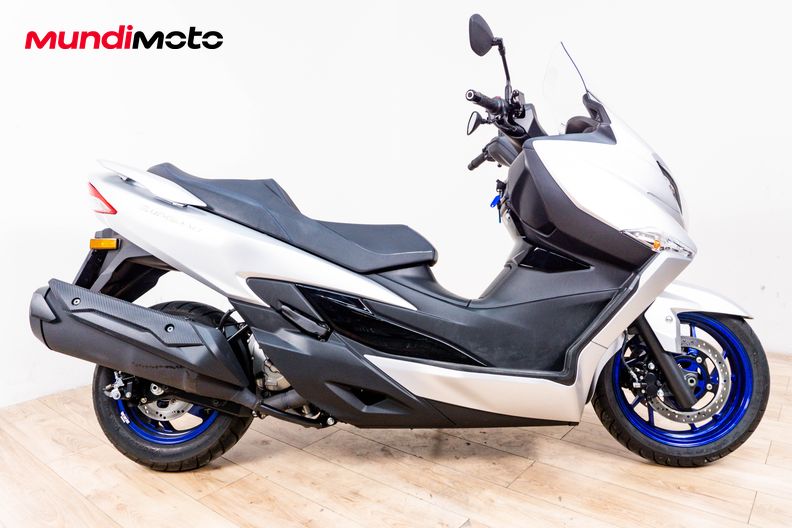 Motorbike image 0