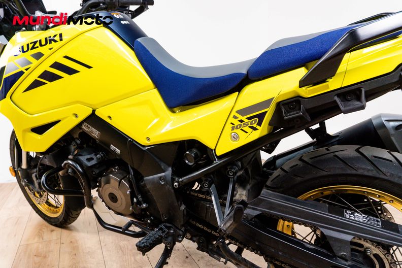 Motorbike image 8