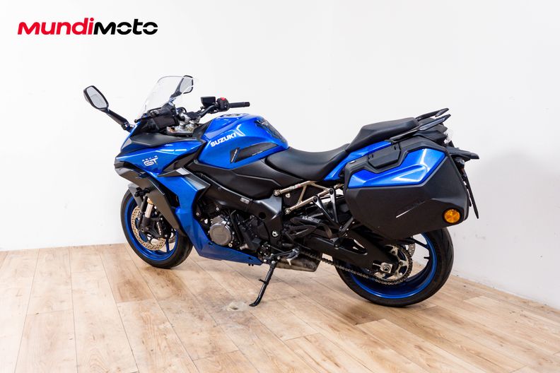 Motorbike image 7