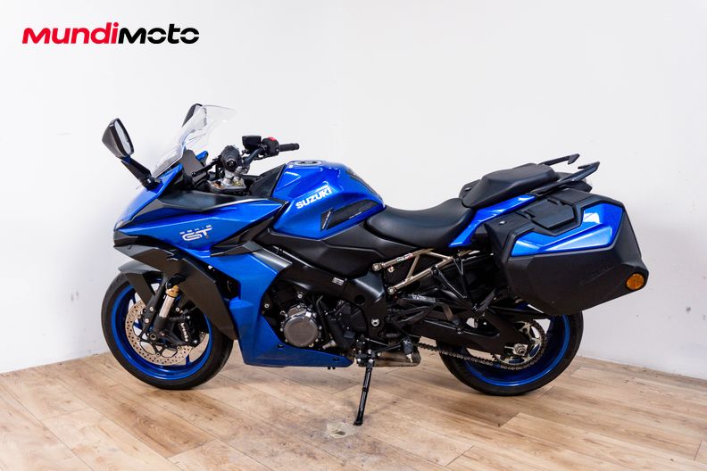 Motorbike image 5