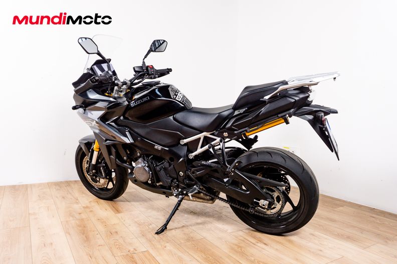Motorbike image 7