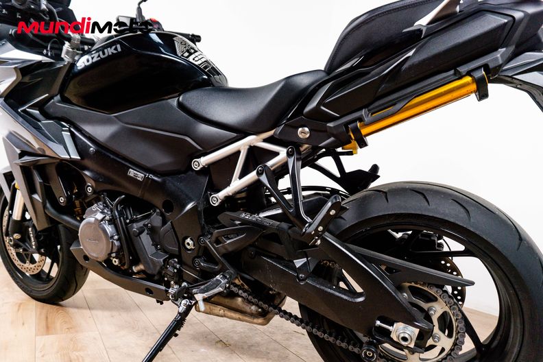 Motorbike image 8