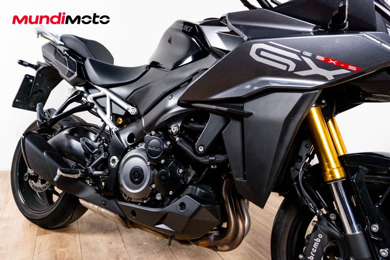 Motorbike image 4