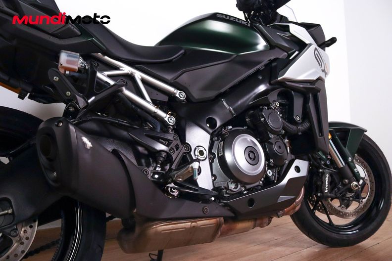 Motorbike image 3