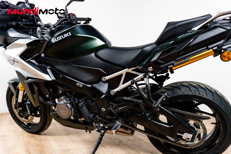 Motorbike image 8
