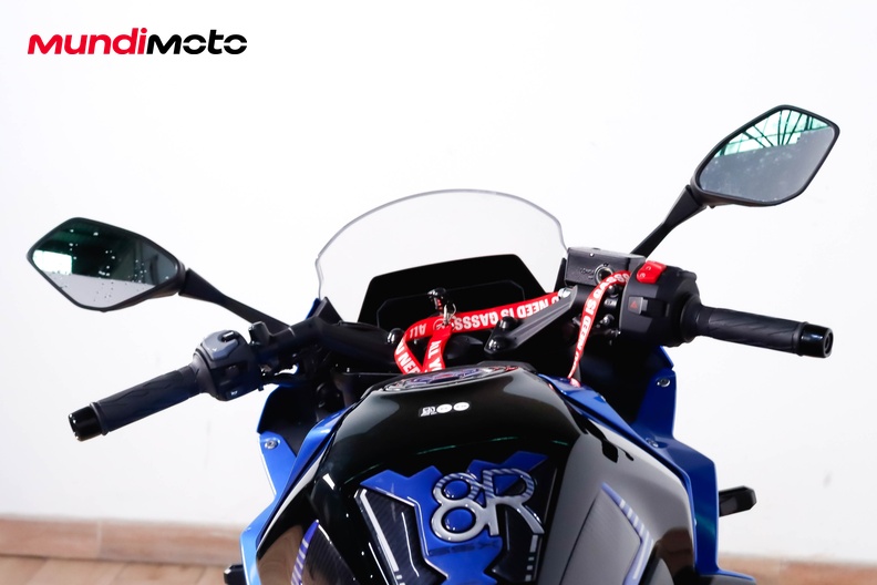 Motorbike image 10