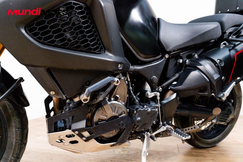 Motorbike image 9