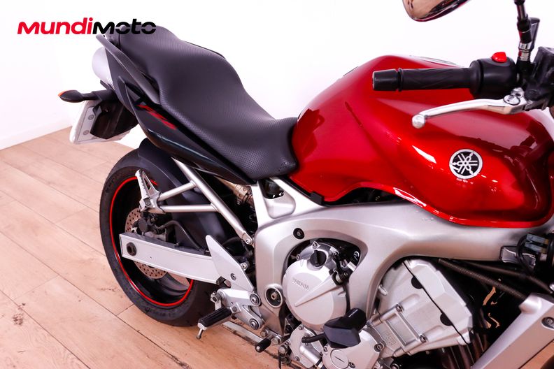 Motorbike image 13
