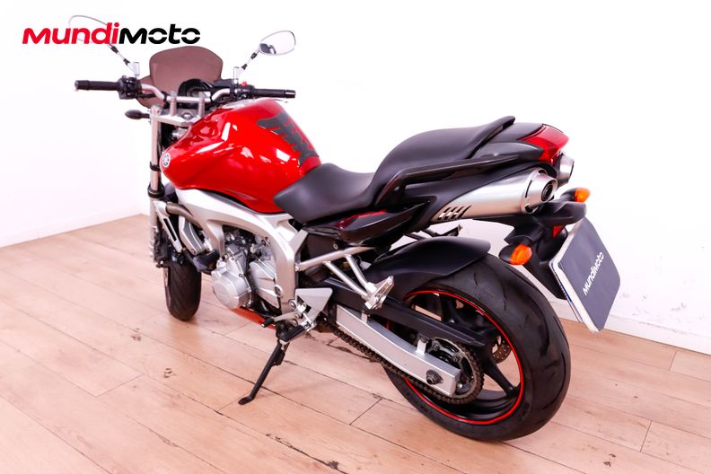 Motorbike image 6