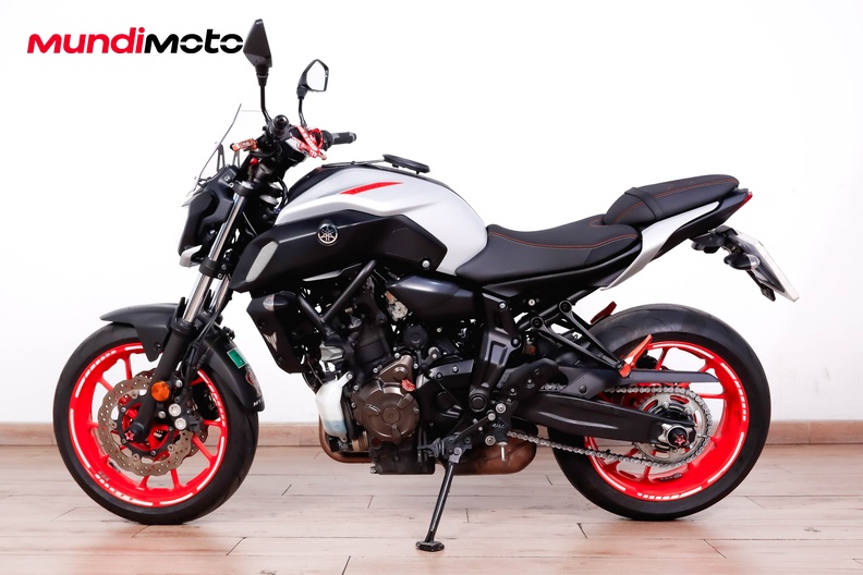 Motorbike image 5